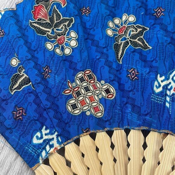 Mixed Prints Textile Wooden Handheld Foldable Fan Lot of 2 Red & Blue - Picture 7 of 10